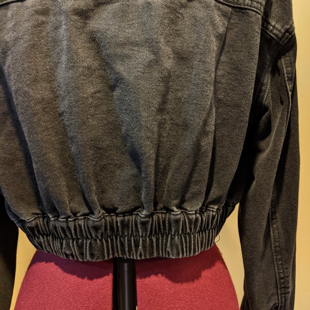 Madden NYC Women’s Cropped Denim Moto Jacket – Black Wash (Size L) - Picture 10 of 12